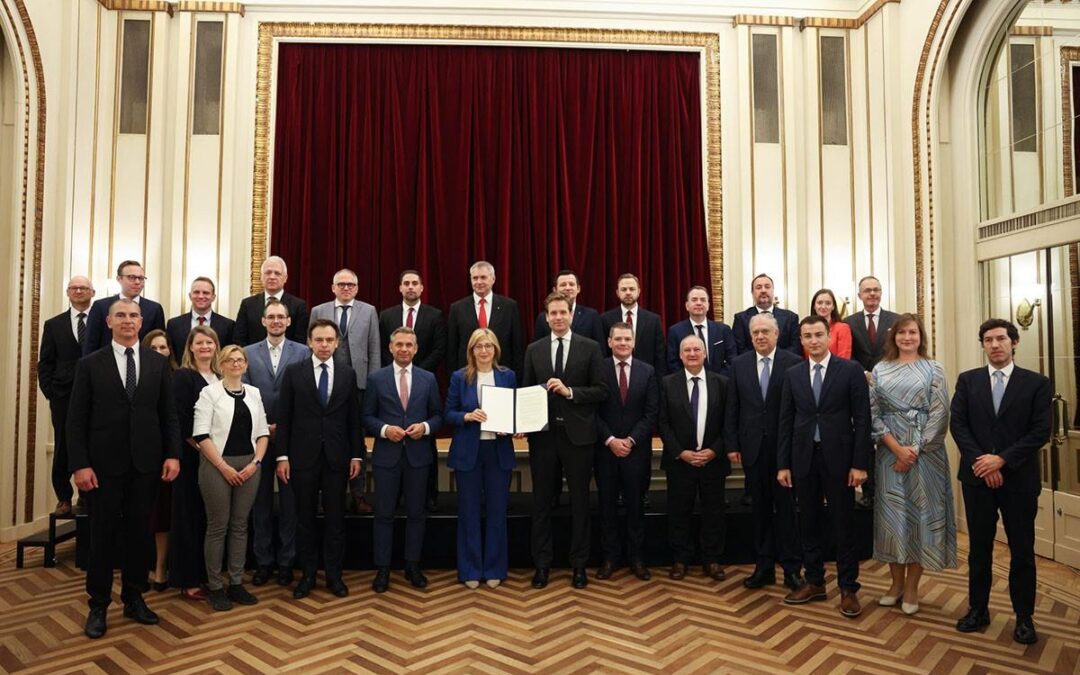 España defiende una mayor presencia de los sectores industriales en el Fondo Europeo de Competitividad